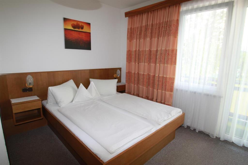Pension Sonnenschein Sankt Kanzian am Klopeiner See Exteriör bild